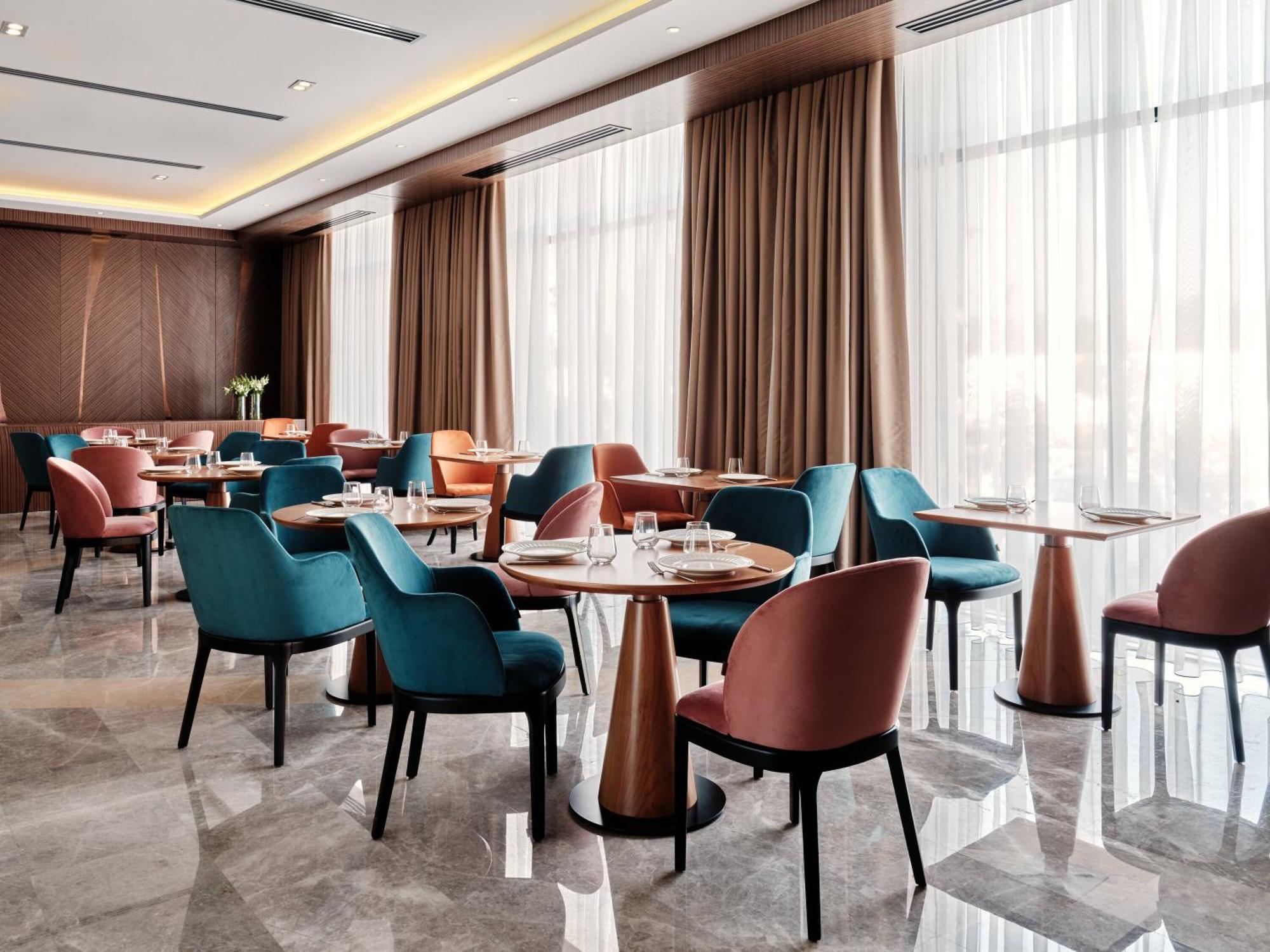 Crowne Plaza Tashkent By Ihg Hotel Bagian luar foto