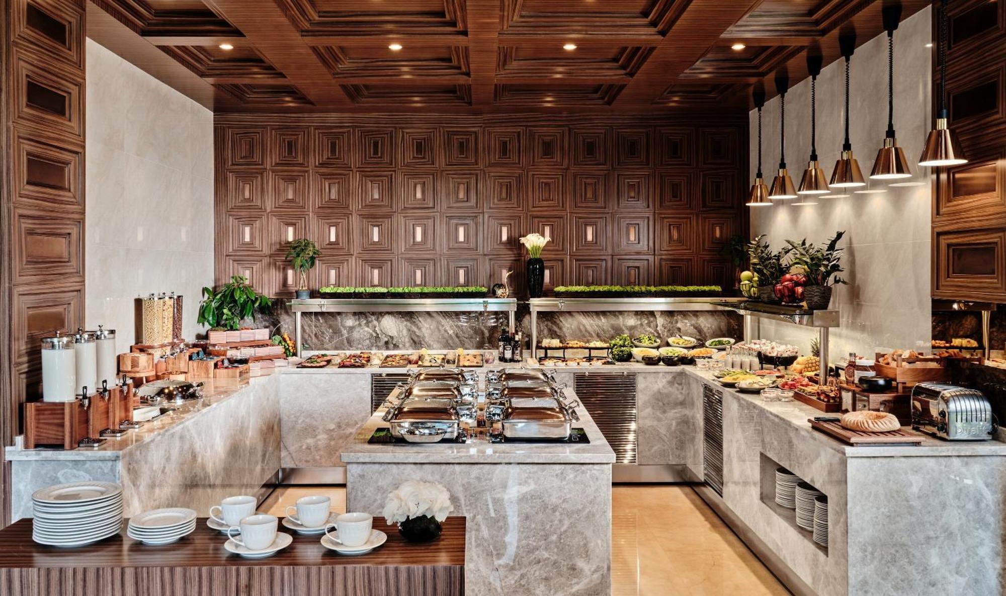 Crowne Plaza Tashkent By Ihg Hotel Bagian luar foto